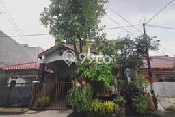 For Sale Rumah 4 Kamar Lokasi Ideal Nyaman dan Strategis di Ciputat For Sale Rumah 4 Kamar Lokasi Ideal Nyaman dan Strategis di Ciputat