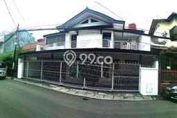 Rumah Asri di Palmerah, Dekat Palmerah, Jakarta Barat, Jakarta Barat - LT 213m² Rumah Asri di Palmerah, Dekat Palmerah, Jakarta Barat, Jakarta Barat - LT 213m²