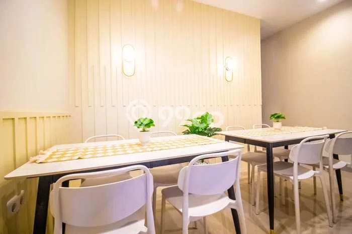 Unit Kost Dijual di Tanjung Duren Utara dengan 25 Kamar Area Strategis Unit Kost Dijual di Tanjung Duren Utara dengan 25 Kamar Area Strategis