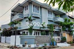 Dijual Hunian Mewah dengan Fasilitas Sekitar Komplit di Cinere, Depok Dijual Hunian Mewah dengan Fasilitas Sekitar Komplit di Cinere, Depok