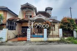 Dijual Rumah 6 Kamar Lokasi Strategis Bagus dan Strategis di Pancoran Mas Dijual Rumah 6 Kamar Lokasi Strategis Bagus dan Strategis di Pancoran Mas