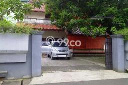 Ready to Use! Luxury House LT 554m2 Desain Modern di Ragunan Ready to Use! Luxury House LT 554m2 Desain Modern di Ragunan