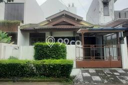 Rumah Luas Asri 3 KT Siap Pakai di Bintaro Tangerang Selatan Rumah Luas Asri 3 KT Siap Pakai di Bintaro Tangerang Selatan