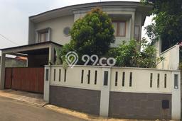 Rumah Mewah LB 240m2 Siap Pakai Desain Elegan di Bintaro, Jakarta Selatan Rumah Mewah LB 240m2 Siap Pakai Desain Elegan di Bintaro, Jakarta Selatan