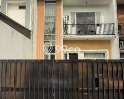 Rumah Modern Minimalis 2 KT Bisa Langsung Pindah di Ciputat Timur Rumah Modern Minimalis 2 KT Bisa Langsung Pindah di Ciputat Timur