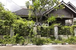 Rumah Mewah LB 240m2 Siap Huni Desain Elegan di Rawamangun, Jakarta Timur Rumah Mewah LB 240m2 Siap Huni Desain Elegan di Rawamangun, Jakarta Timur