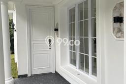Ready to Use! Luxury House LT 222m2 Desain Modern di Bintaro Ready to Use! Luxury House LT 222m2 Desain Modern di Bintaro