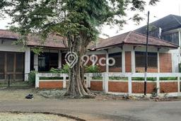 Rumah Mewah LB 350m2 Siap Huni Desain Elegan di Bintaro, Jakarta Selatan Rumah Mewah LB 350m2 Siap Huni Desain Elegan di Bintaro, Jakarta Selatan