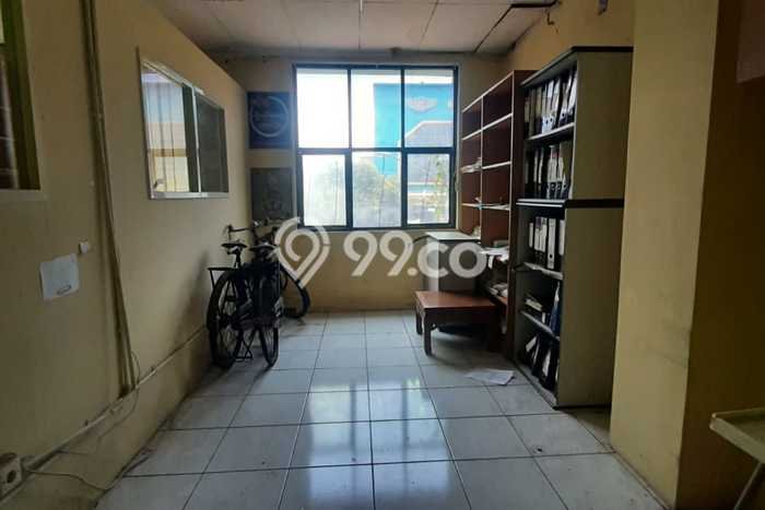 Unit Ruko Dijual di Jakarta Selatan LT 139m2 & LB 240m2 Unit Ruko Dijual di Jakarta Selatan LT 139m2 & LB 240m2