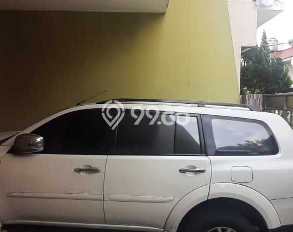 Dijual Cepat Rumah Favorit Siap Huni LB 200m2 di Tangerang, Tangerang Dijual Cepat Rumah Favorit Siap Huni LB 200m2 di Tangerang, Tangerang