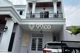 For Sale Rumah 3 Kamar Lokasi Ideal Nyaman dan Strategis di Cinere For Sale Rumah 3 Kamar Lokasi Ideal Nyaman dan Strategis di Cinere