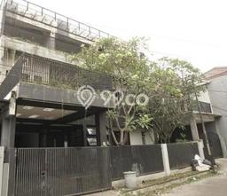 Rumah Mewah LB 460m2 Siap Huni Desain Elegan di Bintaro, Tangerang Selatan Rumah Mewah LB 460m2 Siap Huni Desain Elegan di Bintaro, Tangerang Selatan