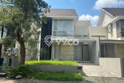 Rumah Luxury Modern Tanpa Renovasi di Citraland Surabaya Rumah Luxury Modern Tanpa Renovasi di Citraland Surabaya