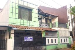 Dijual Rumah Luas Elegan Dengan View Eksklusif di Bintaro, Tangerang Selatan Dijual Rumah Luas Elegan Dengan View Eksklusif di Bintaro, Tangerang Selatan