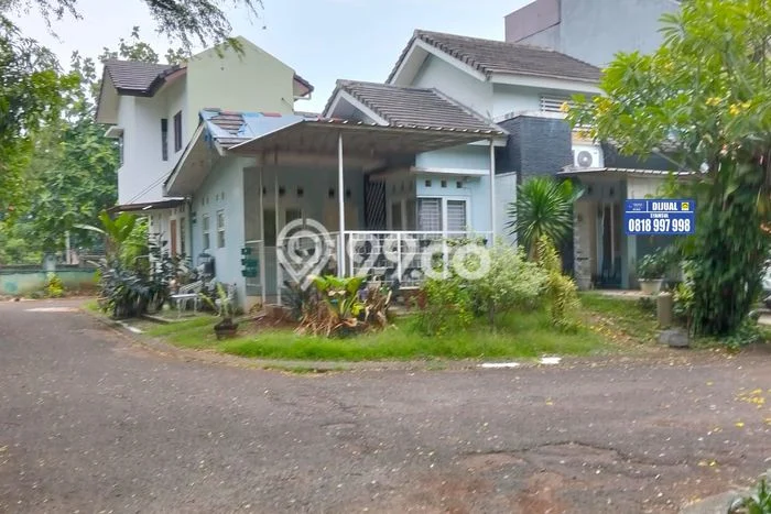 Rumah Modern 3 KT di Bintaro Tangerang Selatan Unfurnished Rumah Modern 3 KT di Bintaro Tangerang Selatan Unfurnished