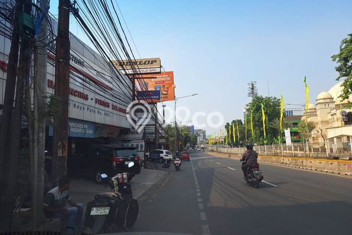 Ruko Dijual di Jakarta Selatan LT 215m2 & LB 300m2 Lokasi Terbaik! Ruko Dijual di Jakarta Selatan LT 215m2 & LB 300m2 Lokasi Terbaik!