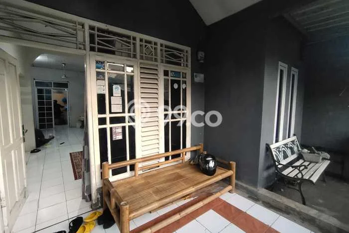 For Sale Rumah 4 Kamar Lokasi Strategis Bagus dan Strategis di Beji For Sale Rumah 4 Kamar Lokasi Strategis Bagus dan Strategis di Beji