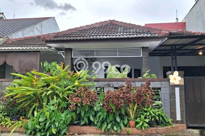 Hunian Mewah LB 158m2 Siap Pakai Desain Elegan di Ahmadyani, Bogor Hunian Mewah LB 158m2 Siap Pakai Desain Elegan di Ahmadyani, Bogor
