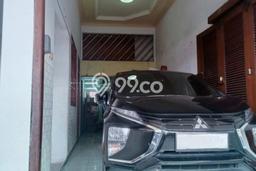 Rumah Strategis di Simokerto, Dekat Simokerto, Surabaya, Surabaya - 4 KT Rumah Strategis di Simokerto, Dekat Simokerto, Surabaya, Surabaya - 4 KT