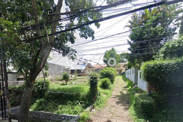For Sale! Luxury House LT 424m2 Desain Modern di Setiabudi For Sale! Luxury House LT 424m2 Desain Modern di Setiabudi