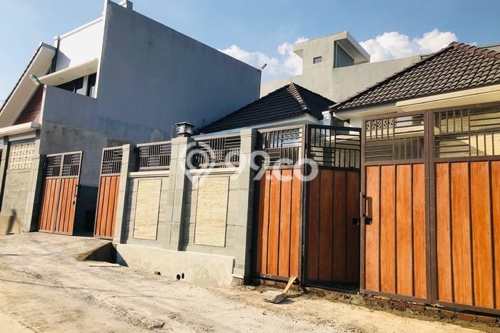 Rumah Minimalis 3 KT LT 105m2 di Sariwangi Rumah Minimalis 3 KT LT 105m2 di Sariwangi