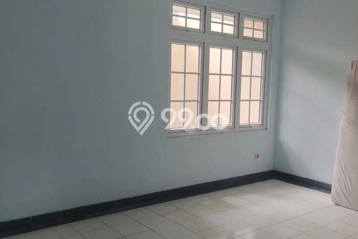 Rumah Bagus Siap Pakai Di Rawalumbu Luas 200m2 Lokasi Strategis Rumah Bagus Siap Pakai Di Rawalumbu Luas 200m2 Lokasi Strategis