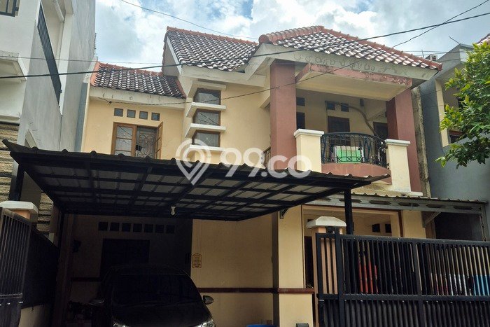 Rumah Modern 2 KT LT 135m2 di Kemang Pratama Rumah Modern 2 KT LT 135m2 di Kemang Pratama