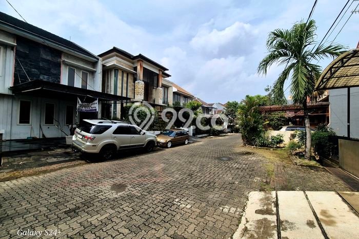 Best Deal Hunian Mewah Ideal dan Luas di Bekasi Barat, Bekasi Best Deal Hunian Mewah Ideal dan Luas di Bekasi Barat, Bekasi