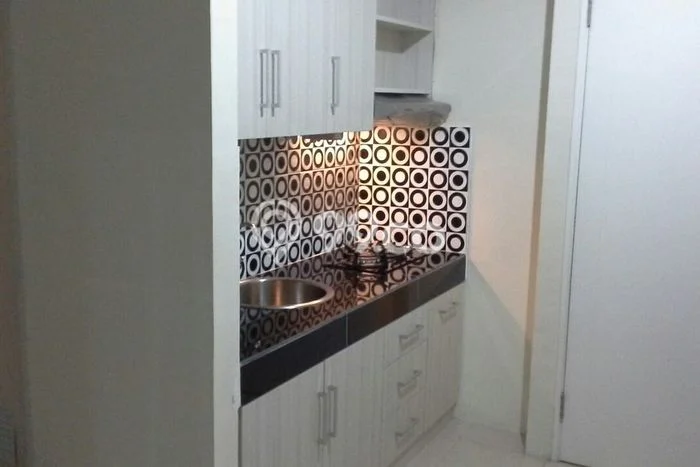 Apartemen Disewakan 1 Kamar Murah Siap Huni di Jakarta Selatan, Luas 30m2 Apartemen Disewakan 1 Kamar Murah Siap Huni di Jakarta Selatan, Luas 30m2