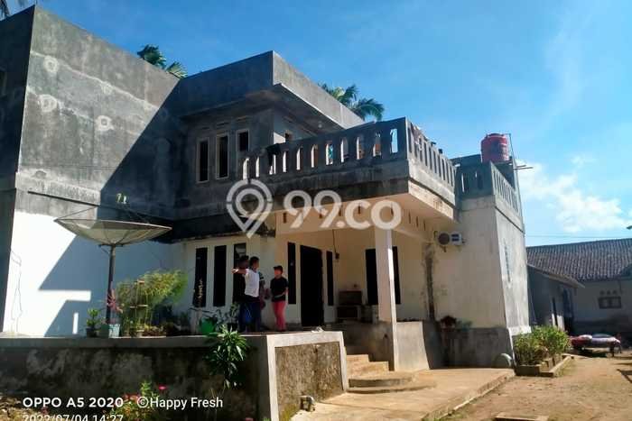 Rumah Asri LB 300m2m² Lokasi Tenang di Pandeglang, Pandeglang Rumah Asri LB 300m2m² Lokasi Tenang di Pandeglang, Pandeglang