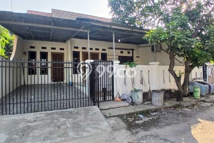 Dijual Rumah 3 Kamar Lokasi Ideal Bagus dan Strategis di Jombang Dijual Rumah 3 Kamar Lokasi Ideal Bagus dan Strategis di Jombang