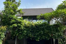 Rumah Elit Modern Tanpa Renovasi di Bintaro Jakarta Selatan Rumah Elit Modern Tanpa Renovasi di Bintaro Jakarta Selatan
