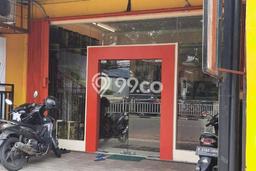 AREA KOMERSIAL! Ruko Disewakan di Supomo, Luas 13000m², Jalan Strategis, Siap Usaha AREA KOMERSIAL! Ruko Disewakan di Supomo, Luas 13000m², Jalan Strategis, Siap Usaha