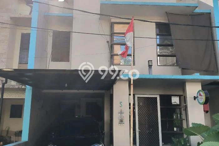 Rumah Elit Modern Tanpa Renovasi di Pondok Labu Jakarta Selatan Rumah Elit Modern Tanpa Renovasi di Pondok Labu Jakarta Selatan