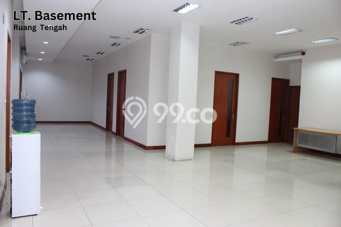Unit Ruko Dijual di Jakarta Selatan LT 288m2 & LB 1080m2 Unit Ruko Dijual di Jakarta Selatan LT 288m2 & LB 1080m2