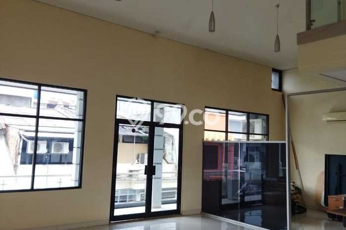 Ruko Dijual di Kebayoran Baru Jakarta Selatan dengan Luas Bangunan 540m2 Ruko Dijual di Kebayoran Baru Jakarta Selatan dengan Luas Bangunan 540m2