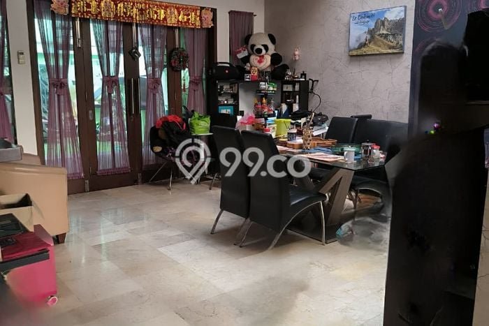 Rumah Elit Modern Tanpa Renovasi di Pondok Labu Jakarta Selatan Rumah Elit Modern Tanpa Renovasi di Pondok Labu Jakarta Selatan