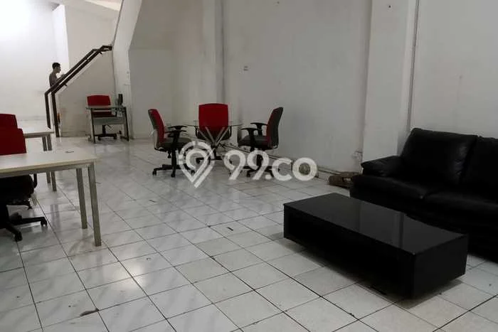 LOKASI PREMIUM! Ruko di Fatmawati, Luas 72m², Area Ramai LOKASI PREMIUM! Ruko di Fatmawati, Luas 72m², Area Ramai