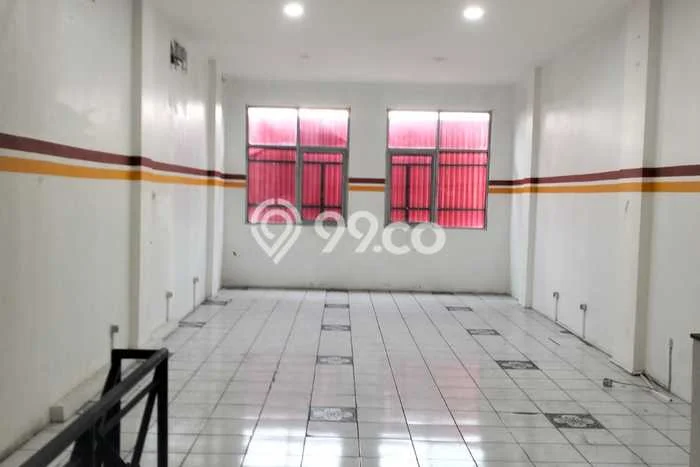 Disewakan Ruko di Kawasan Ramai Radio Dalam Luas 58m2 Disewakan Ruko di Kawasan Ramai Radio Dalam Luas 58m2