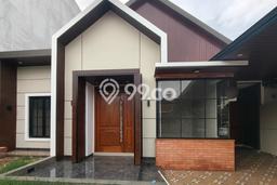 Jual Rumah Luas Elegan Dengan View Eksklusif di BSD City, Tangerang Jual Rumah Luas Elegan Dengan View Eksklusif di BSD City, Tangerang