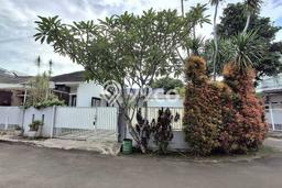 For Sale! Luxury House LT 202m2 Desain Modern di BSD City For Sale! Luxury House LT 202m2 Desain Modern di BSD City