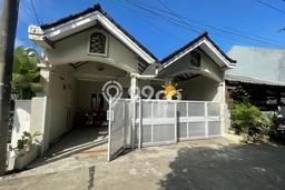 Jual Rumah Minimalis Bagus Punya 2 KT di Kebayoran Lama Jakarta Selatan SHM Jual Rumah Minimalis Bagus Punya 2 KT di Kebayoran Lama Jakarta Selatan SHM