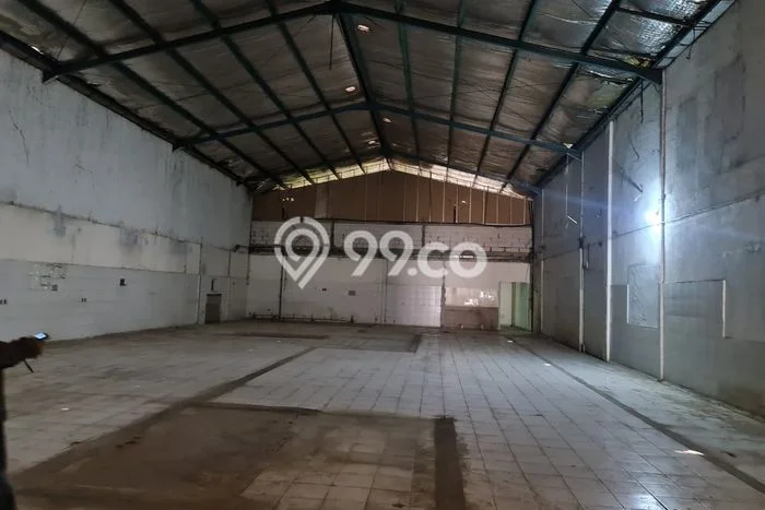 For Rent Gudang Kawasan Meruya, Luas 820m², Lokasi Komersial For Rent Gudang Kawasan Meruya, Luas 820m², Lokasi Komersial