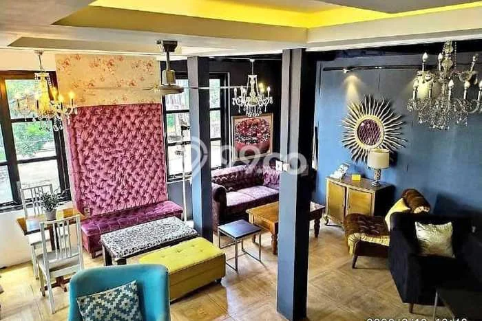 Komersial Usaha Dijual di Coblong Bandung LT 59m2 & LB 100m2 Komersial Usaha Dijual di Coblong Bandung LT 59m2 & LB 100m2