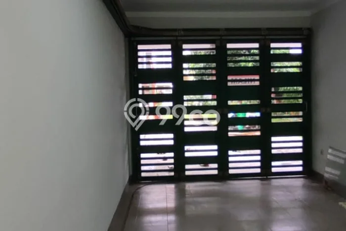 Jarang Ada! Rumah Kontrakan 4 Kamar Nyaman Siap Huni Bintaro Jarang Ada! Rumah Kontrakan 4 Kamar Nyaman Siap Huni Bintaro