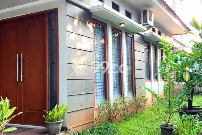 Rumah sewa siap huni 3 KT di Bintaro, Tangerang Selatan Rumah sewa siap huni 3 KT di Bintaro, Tangerang Selatan