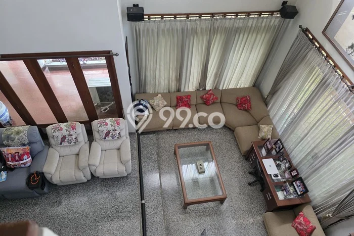 For Sale! Luxury House LT 1335m2 Desain Elegan di Kedoya Baru For Sale! Luxury House LT 1335m2 Desain Elegan di Kedoya Baru