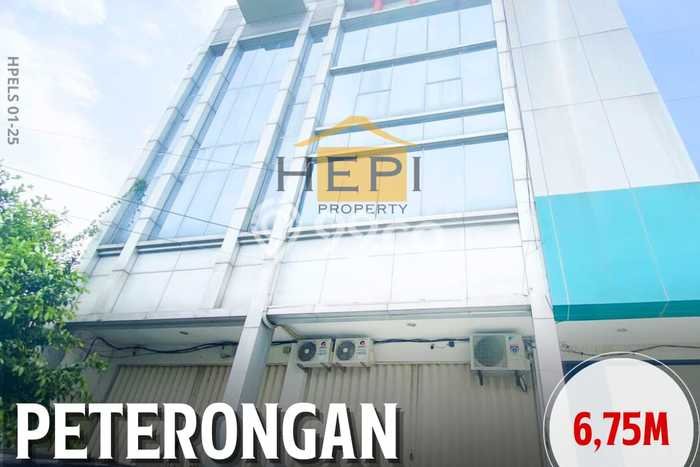 Unit Ruko Dijual di Semarang Selatan Semarang Luas Tanah 99m2, Luas Bangunan 203m2 Unit Ruko Dijual di Semarang Selatan Semarang Luas Tanah 99m2, Luas Bangunan 203m2