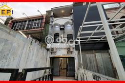 Unit Ruko Dijual di Gajah Mungkur Semarang Luas Tanah 100m2, Luas Bangunan 150m2 Unit Ruko Dijual di Gajah Mungkur Semarang Luas Tanah 100m2, Luas Bangunan 150m2