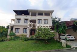 Rumah Elit Modern Tanpa Renovasi di Sentul City Bogor Rumah Elit Modern Tanpa Renovasi di Sentul City Bogor